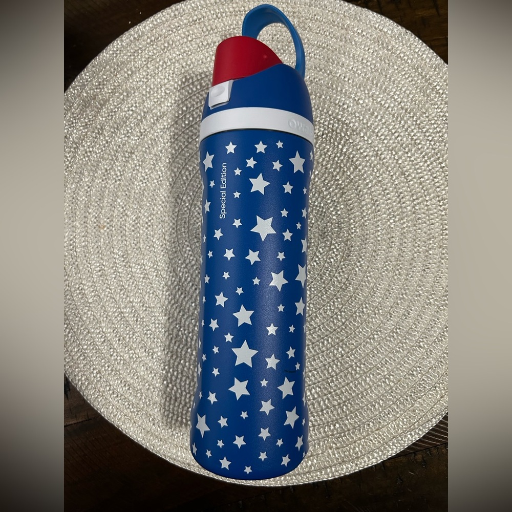 Star Spangled 24oz Owala Free Sip Water Bottle